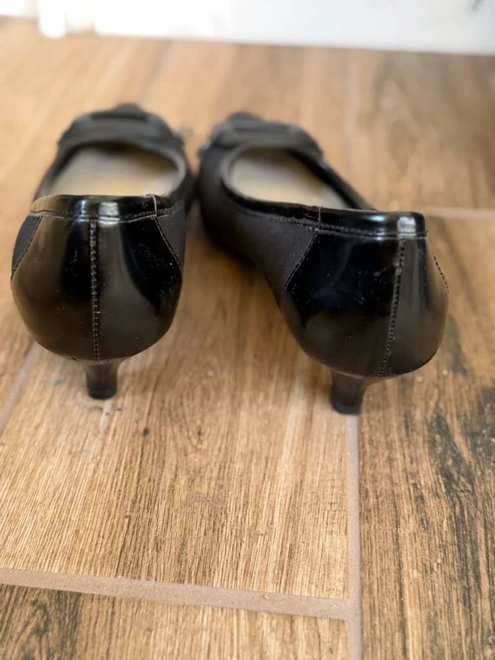 Anne Klein Black Pointed Toe Flats with Buckle Accent - Picture 4 of 8
